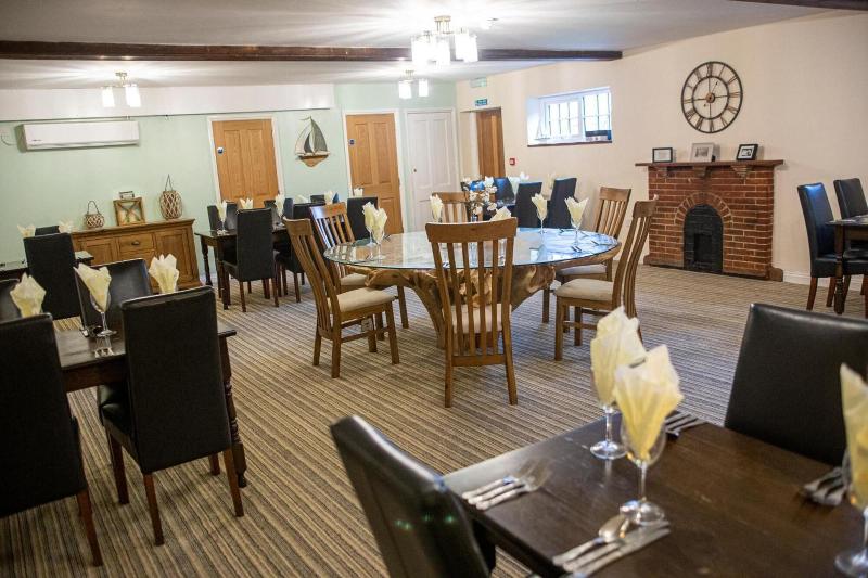 Sutton Staithe Hotel image