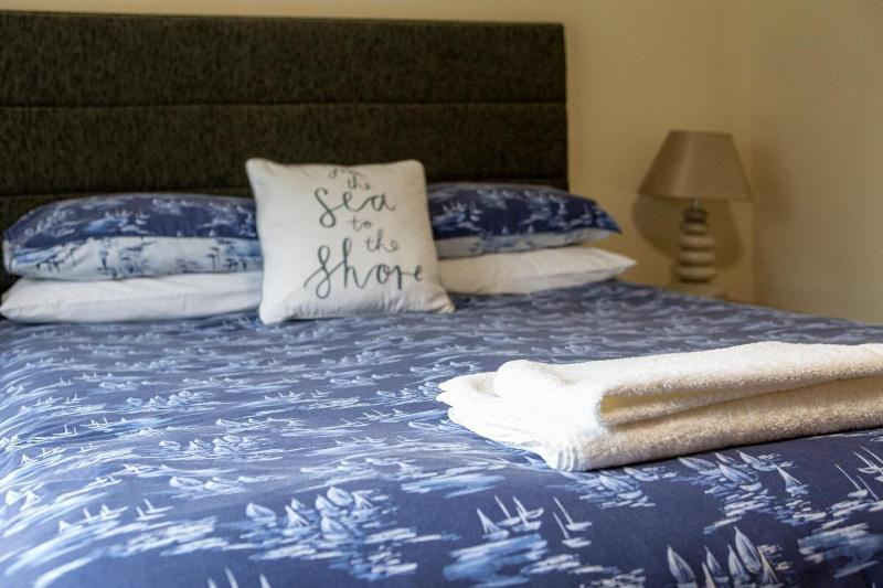 Sutton Staithe Hotel image