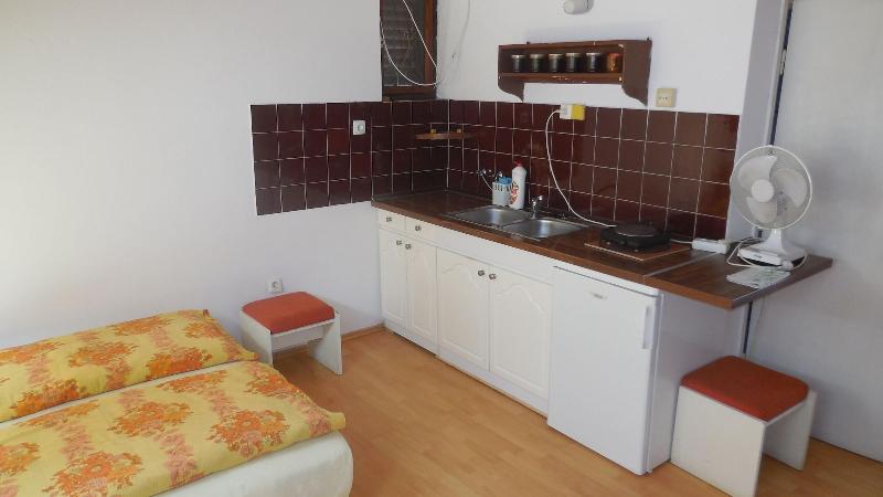 Vadã¡sztanya Apartmanok image