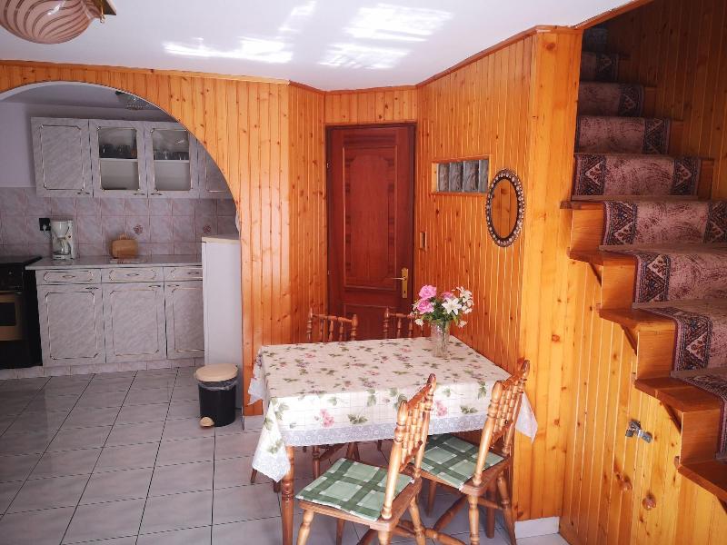 Vadã¡sztanya Apartmanok image