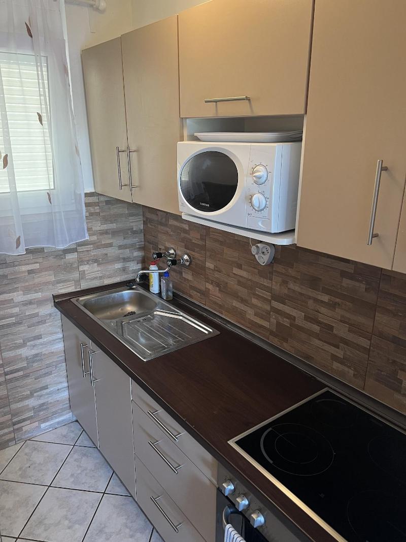 Vadã¡sztanya Apartmanok image