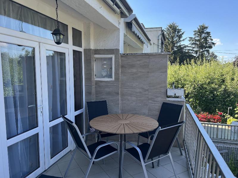 Vadã¡sztanya Apartmanok image