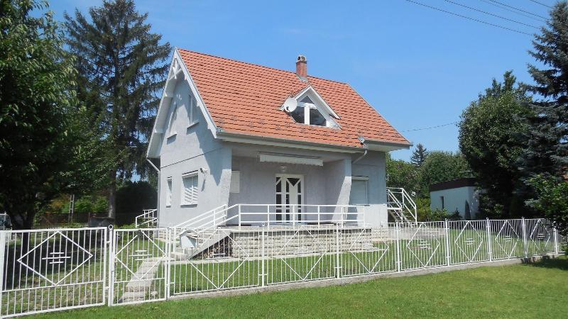 Vadã¡sztanya Apartmanok image