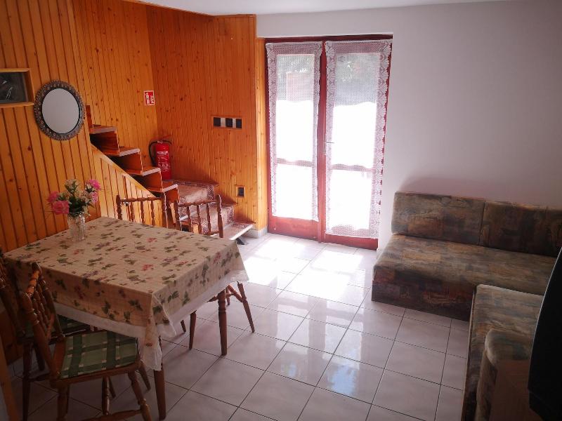 Vadã¡sztanya Apartmanok image