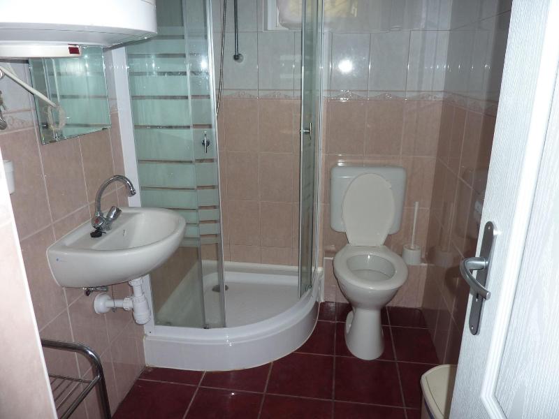 Vadã¡sztanya Apartmanok image