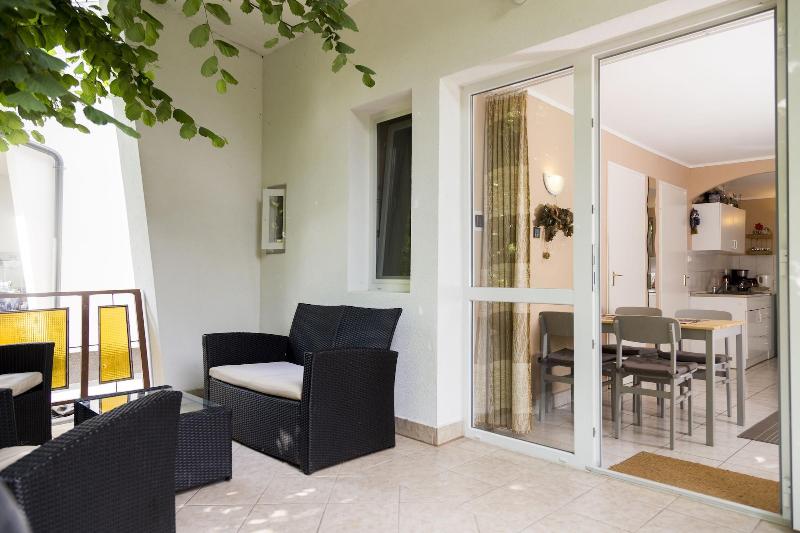 Vadã¡sztanya Apartmanok image