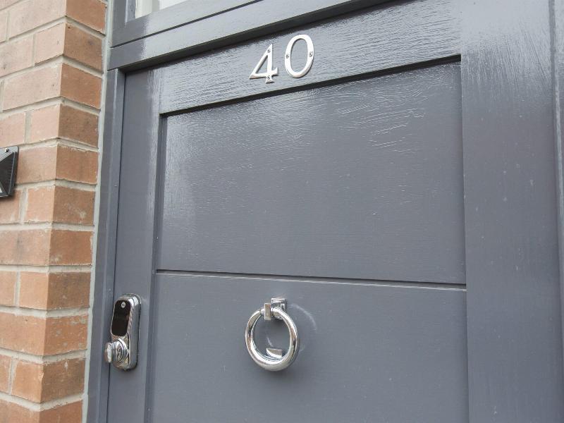 Townhouse Plus @ 40 West St image