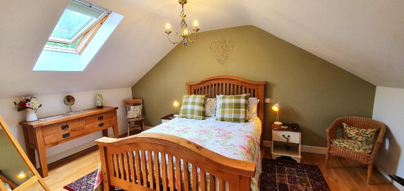 Vale View Cottages - The Coach House image
