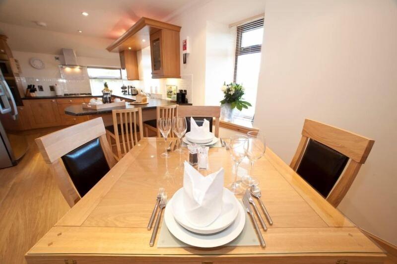 Abhainn Cottage