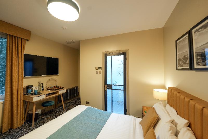 Riva Boutique Hotel & Restaurant image