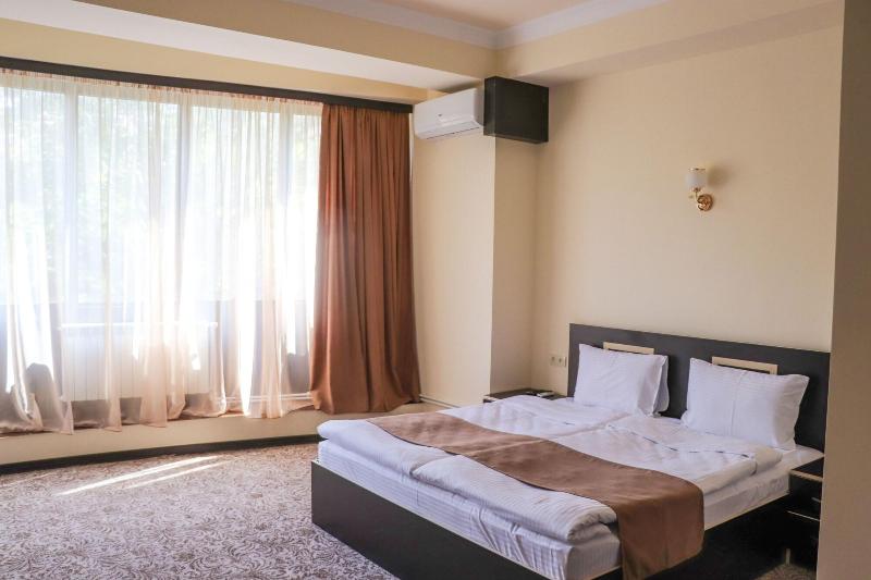 Yerevan Centre Hotel image