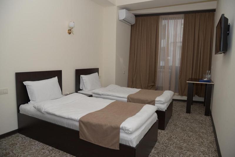Yerevan Centre Hotel image