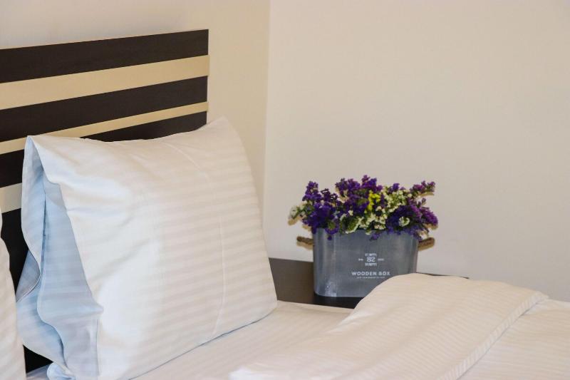 Yerevan Centre Hotel image