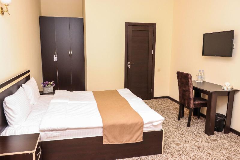Yerevan Centre Hotel image