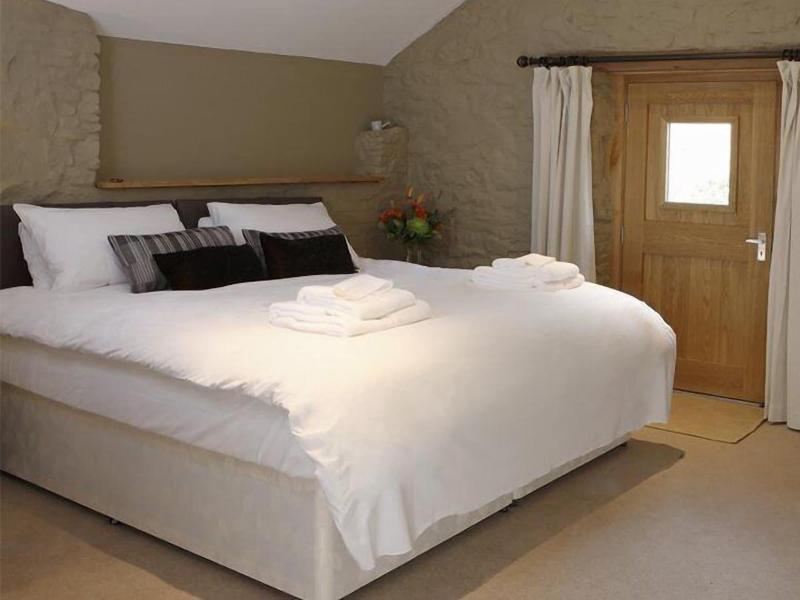 The Lamb Inn image