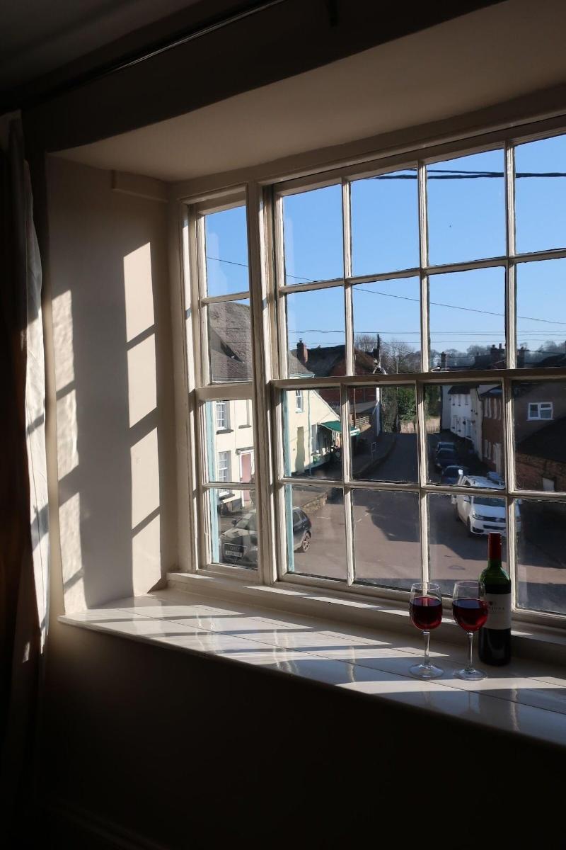 The Lamb Inn image