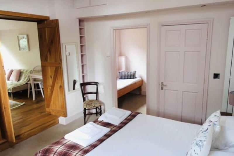 The Lamb Inn image