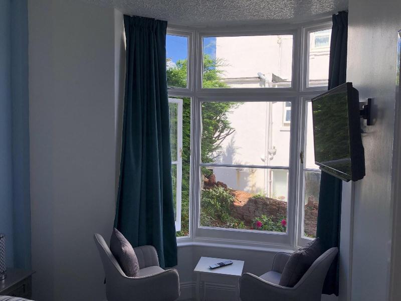 Harbour Lodge B&b image