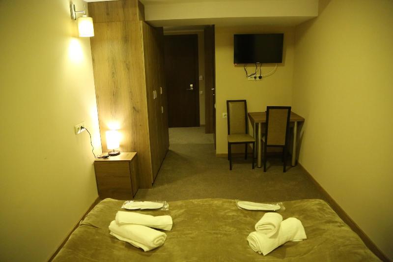 Hotel Reverence image