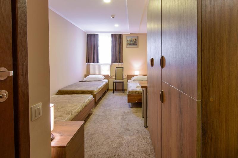 Hotel Reverence image