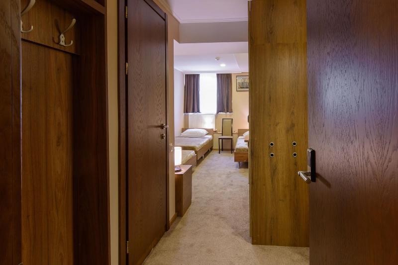 Hotel Reverence image