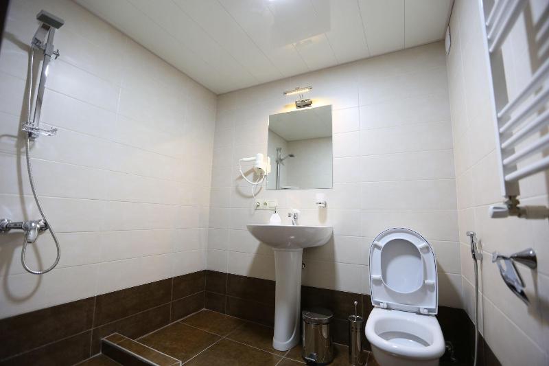 Hotel Reverence image