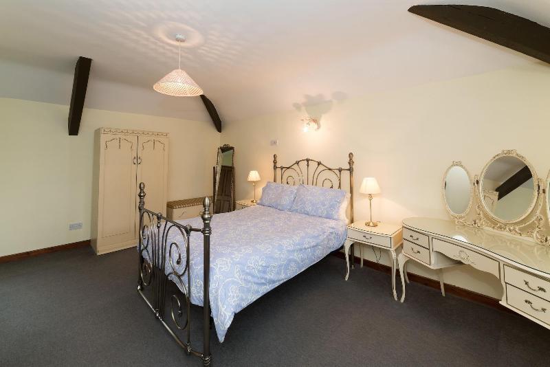 Conwy Valley Cottages image
