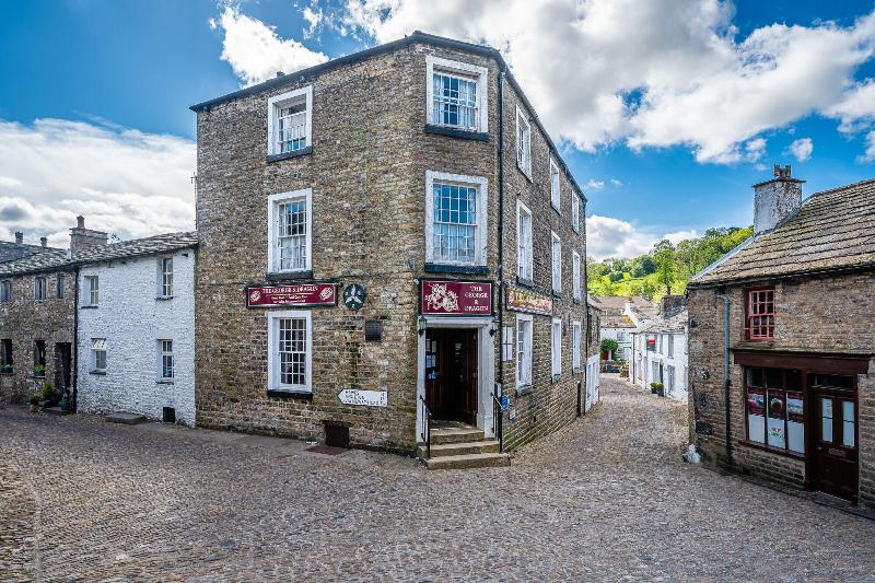 George And Dragon Dent image
