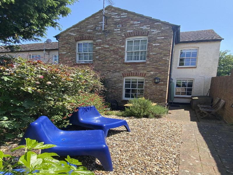 Green Cottages image