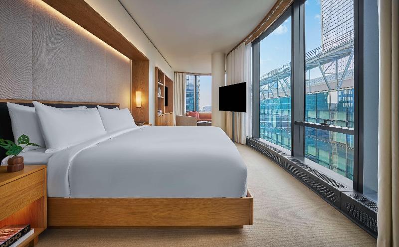 Pendry Manhattan West image