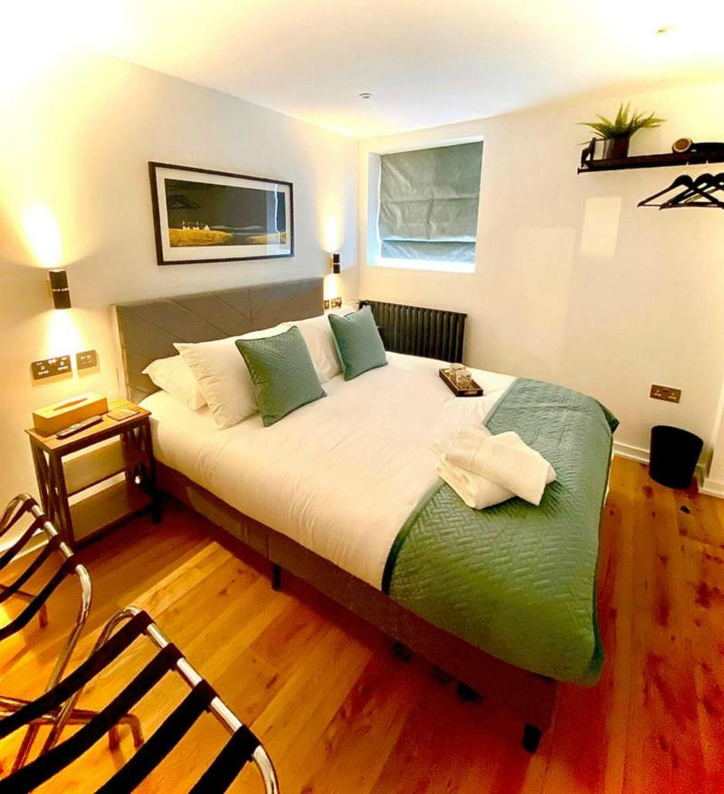 The Cherry Tree Inn B&b image