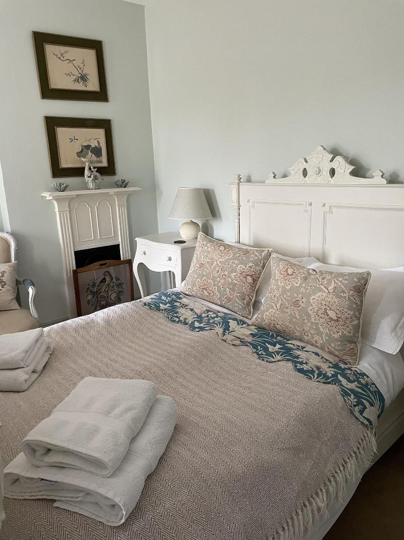 Ellesmere House image