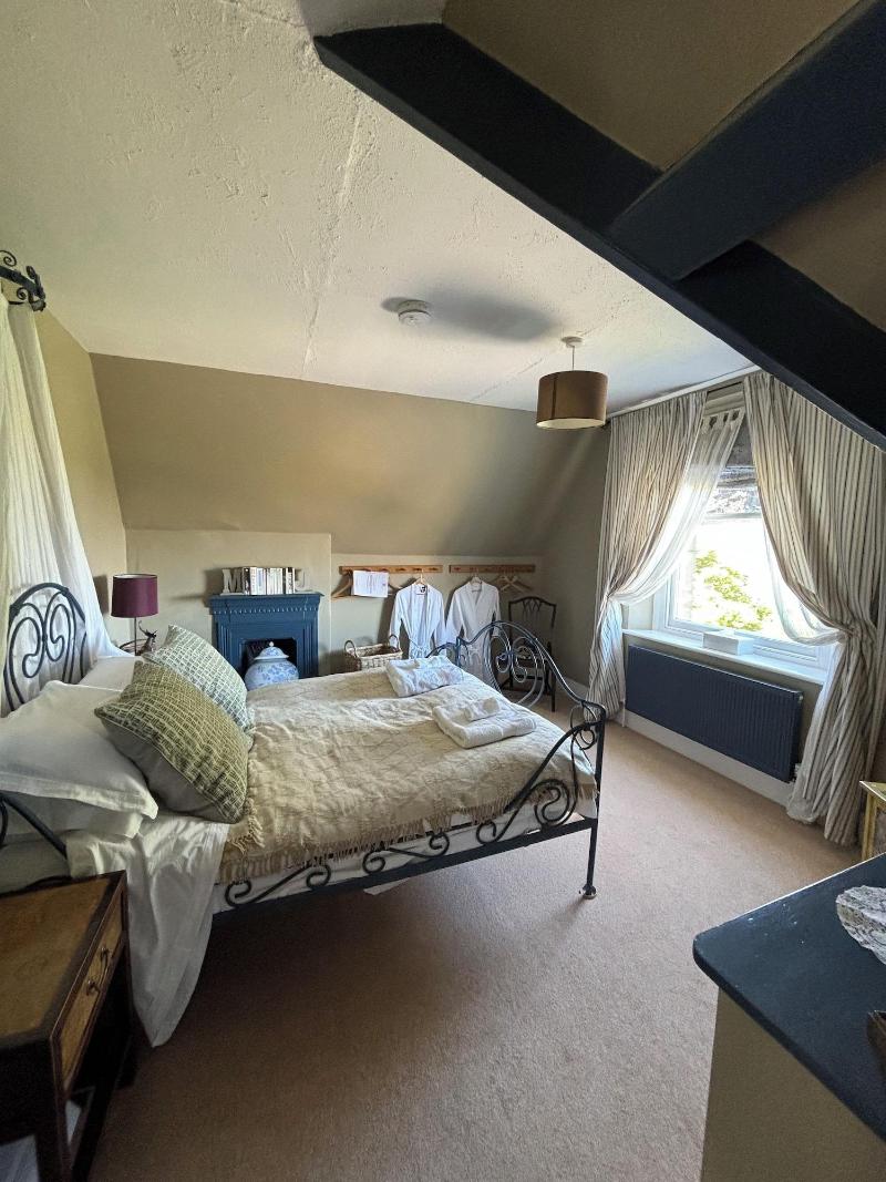Ellesmere House image