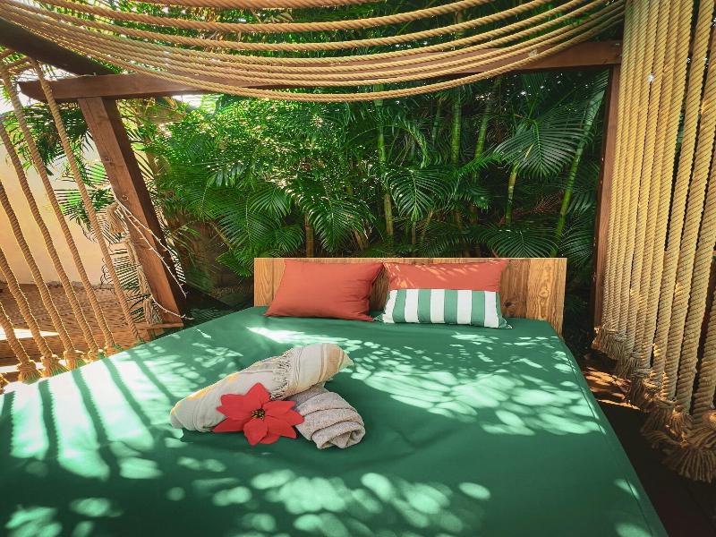 Kawan Bay Suites