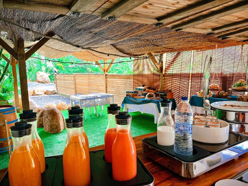 Kawan Bay Suites