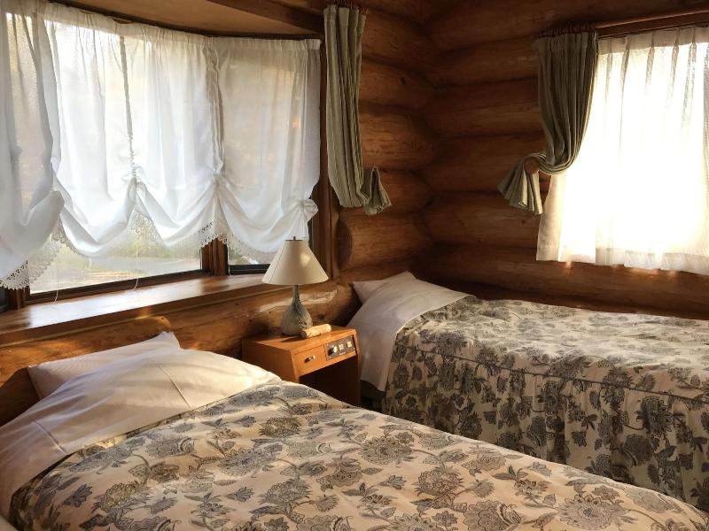 Mori No Log Hotel Kamloops image