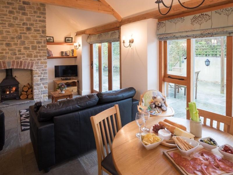 Pear Tree Cottages image
