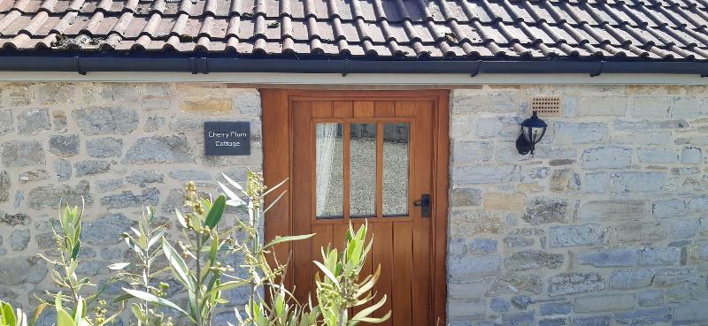 Pear Tree Cottages image