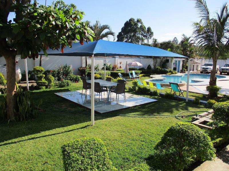 Blue Lagoon Lodge Blantyre image