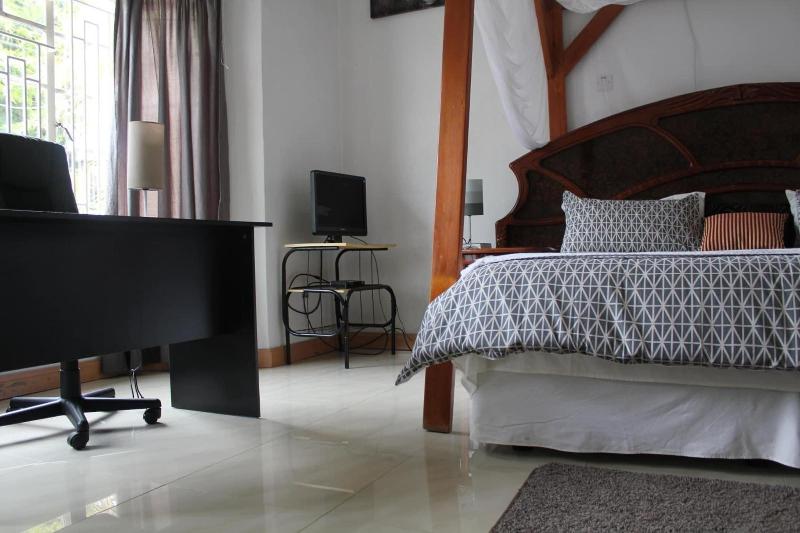 Blue Lagoon Lodge Blantyre image