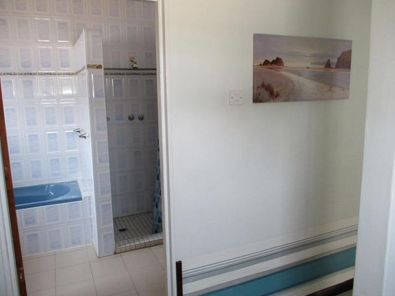 Blue Lagoon Lodge Blantyre image
