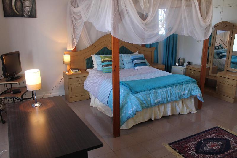 Blue Lagoon Lodge Blantyre image