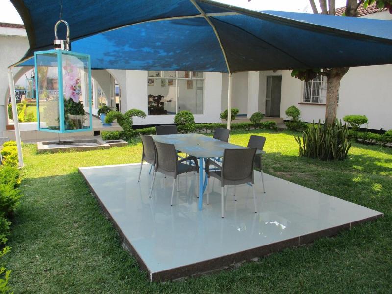 Blue Lagoon Lodge Blantyre image