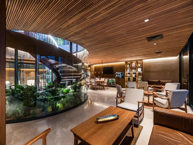 Elcielo Hotel & Restaurant image