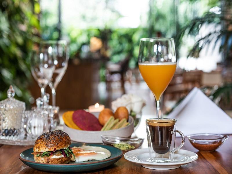 Elcielo Hotel & Restaurant image