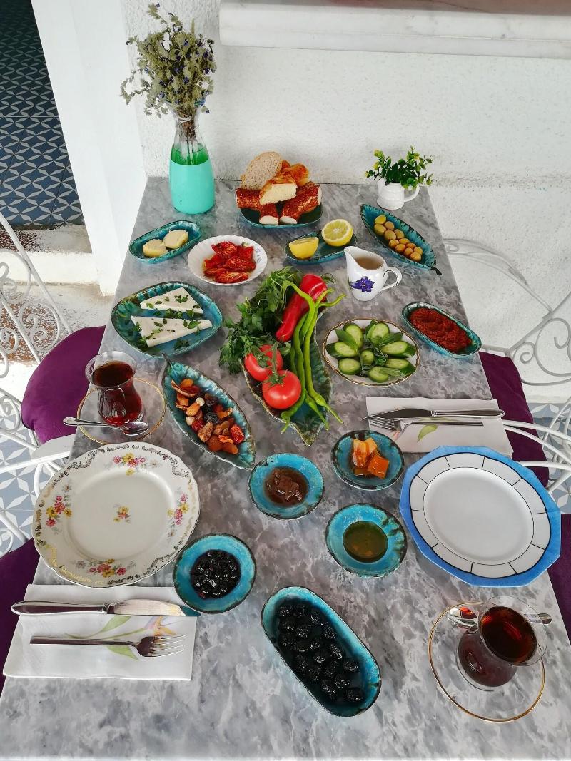 Cunda Mavi Otel - Adults Only