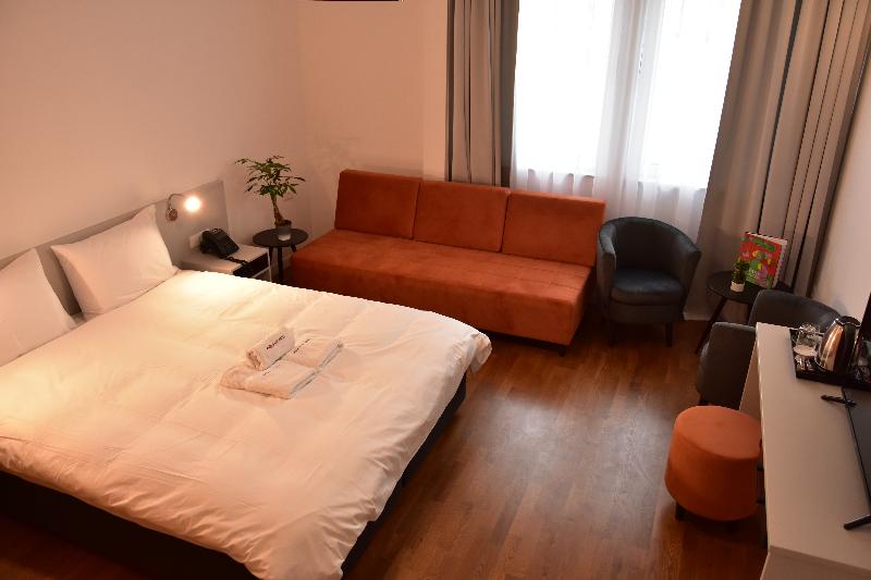 Osten Art Hotel image