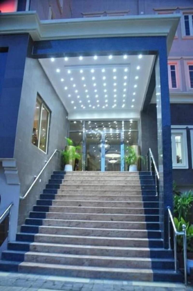 Supreme Place Hotel Abuja image
