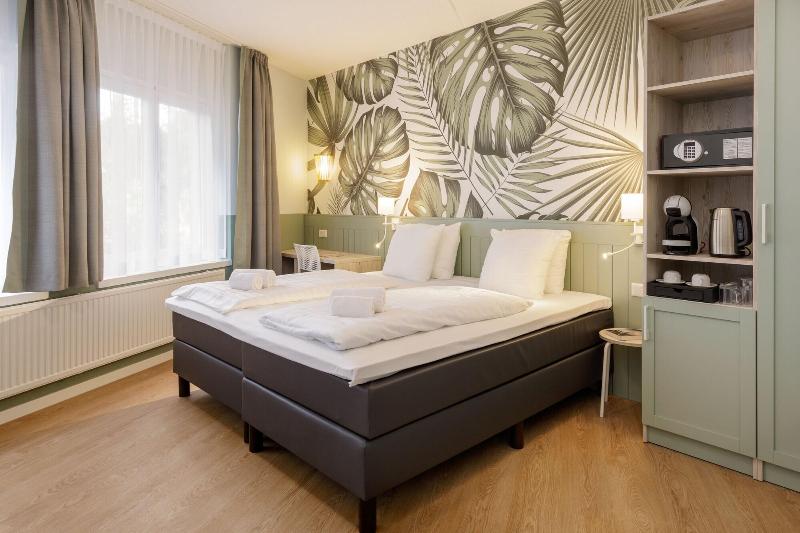 Hotel Het Heijderbos By Center Parks image