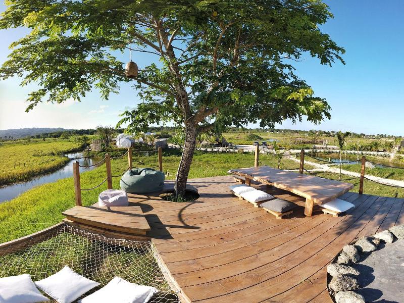 Green Land Bubble Glamping image